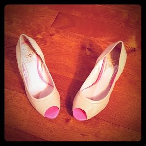 Vince Camuto Cream & HotPink Wedges